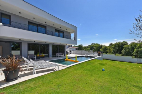 House Lina 2346